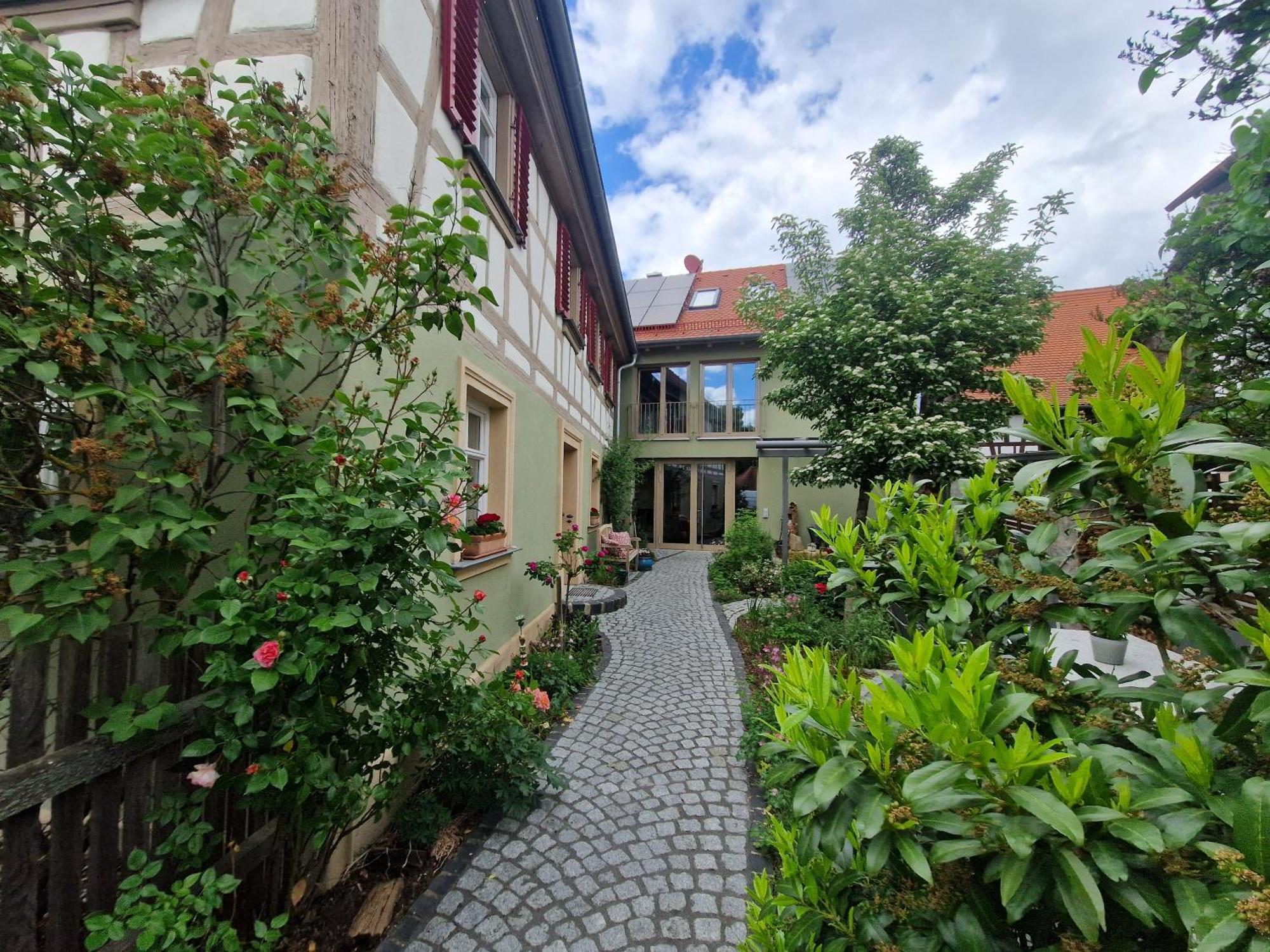Luisenhof Hotel Geisfeld  Exterior foto