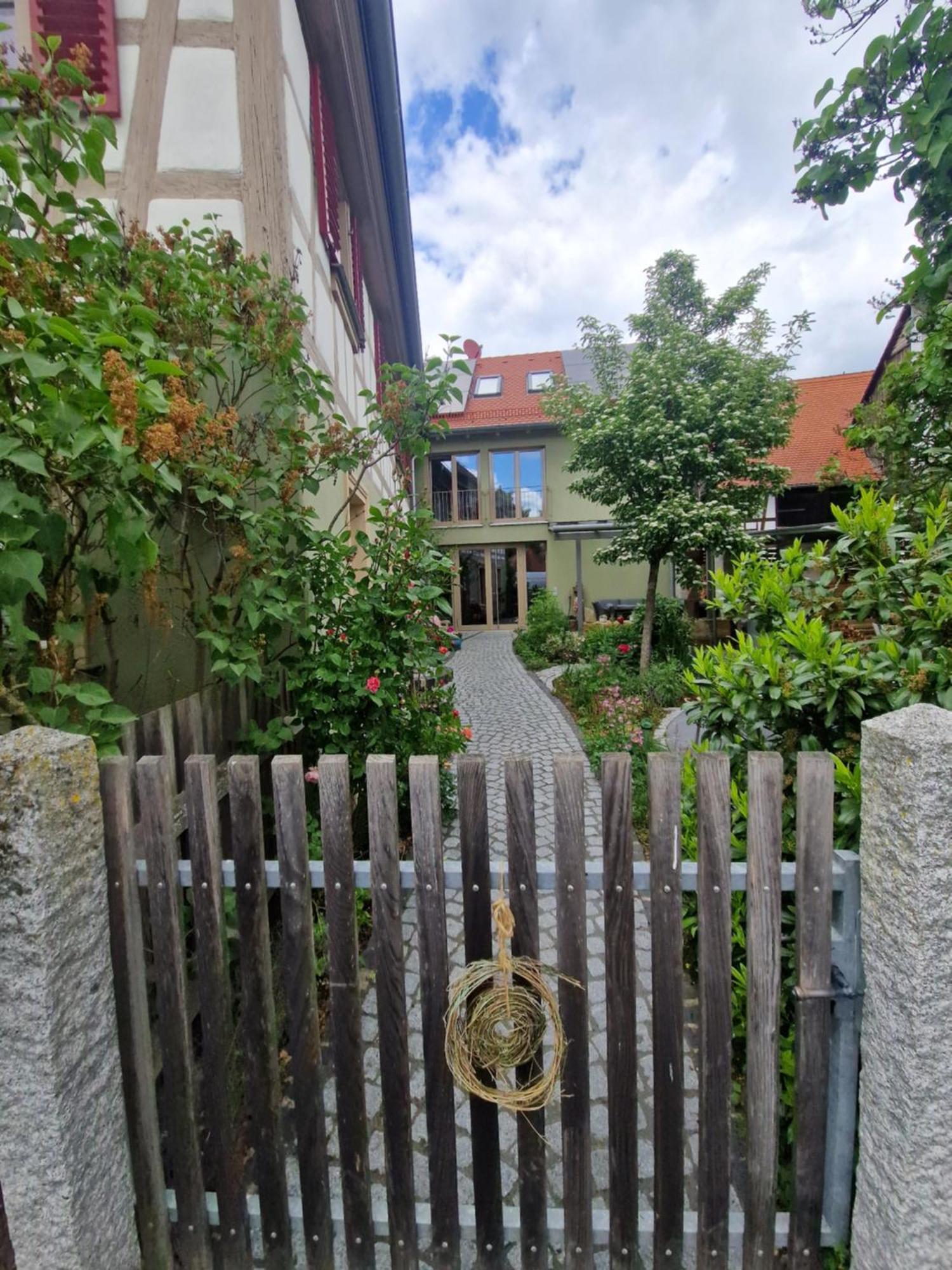 Luisenhof Hotel Geisfeld  Exterior foto